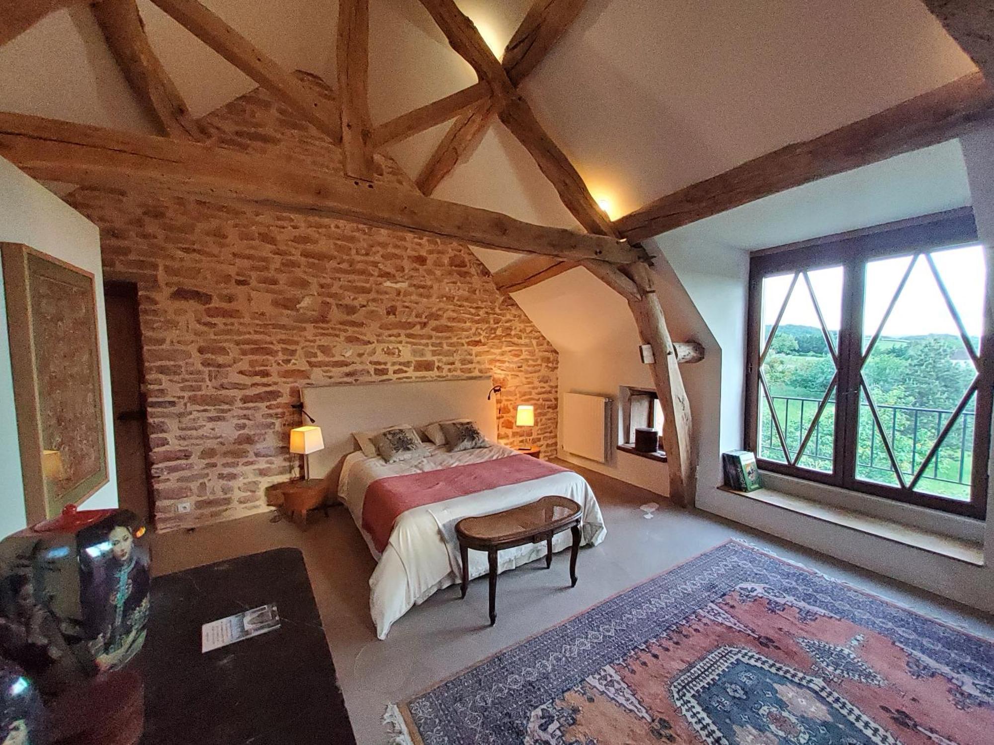 Bed and Breakfast La Parenthese A Etrigny Exteriér fotografie